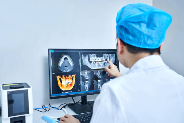Best Weekend Emergency Dentist in Beechwood, MS